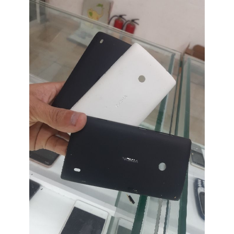 4 Nắp vỏ lưng lumia 520