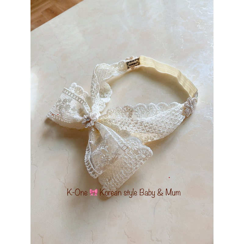 Turban nơ dựng ren 2 tầng cho bé