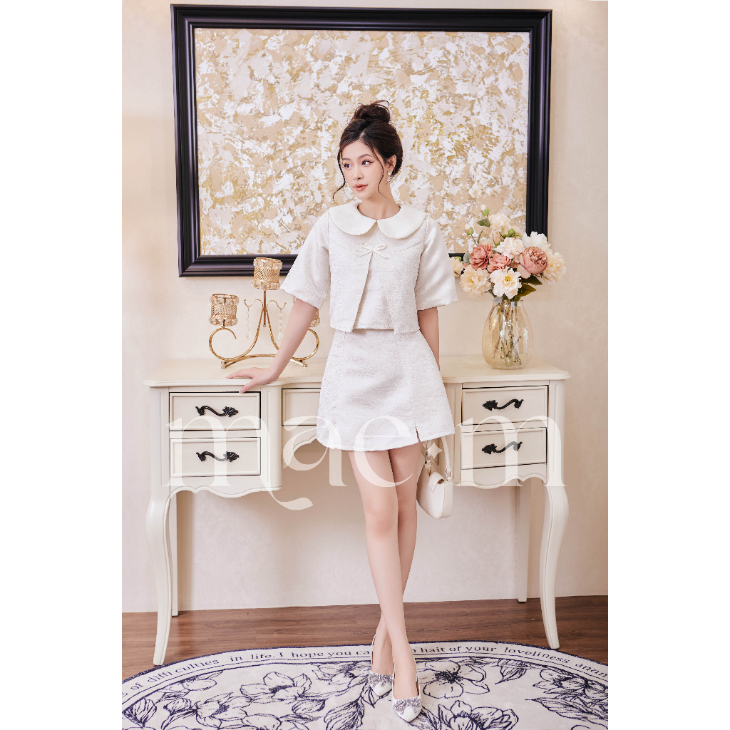 Set đầm tiểu thư Mae M áo cổ sơ mi và chân váy vân hoa kem Blossie