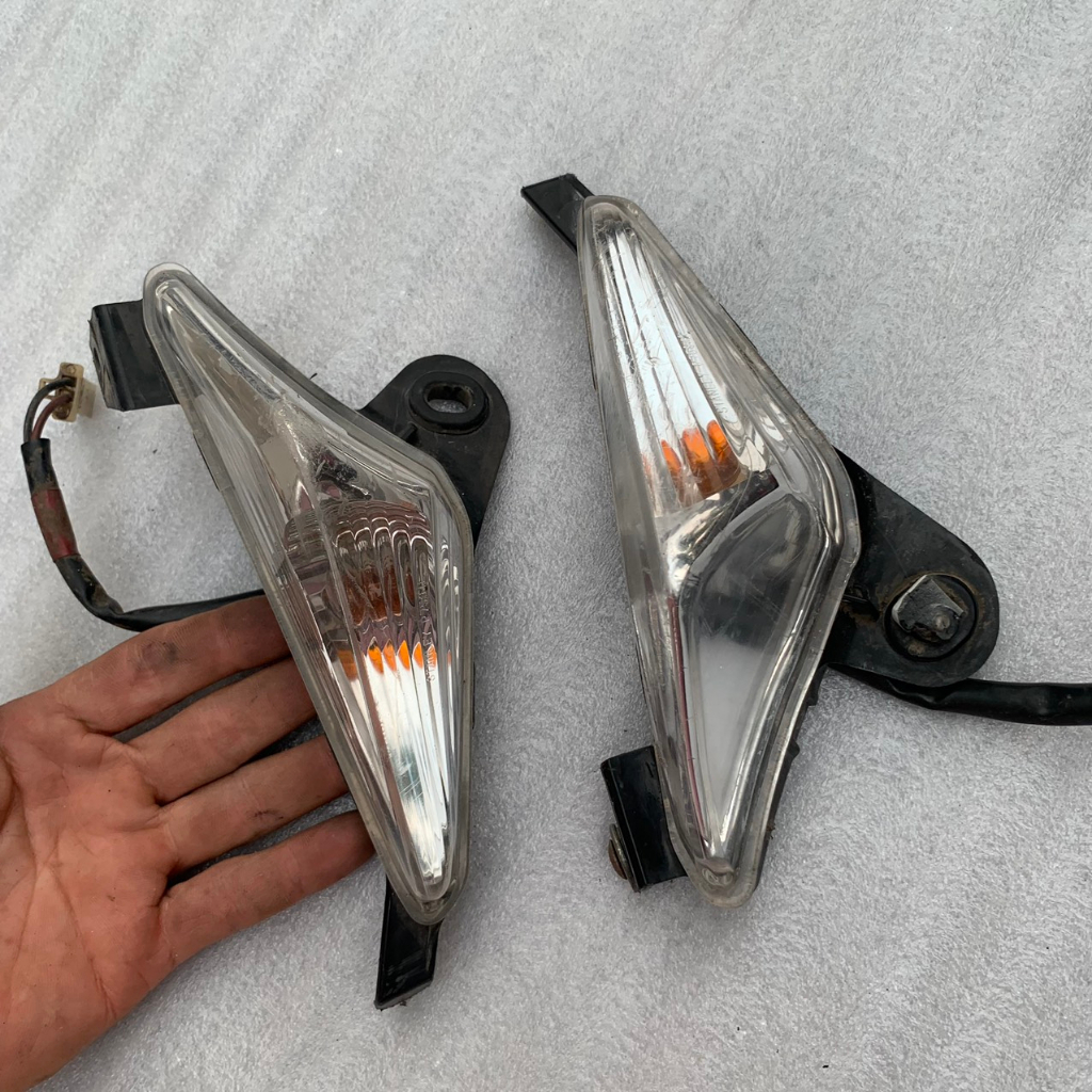 Đèn xinh nhan trước yamaha Nouvo 4 lx - 5 sx (hàng zin tháo xe)