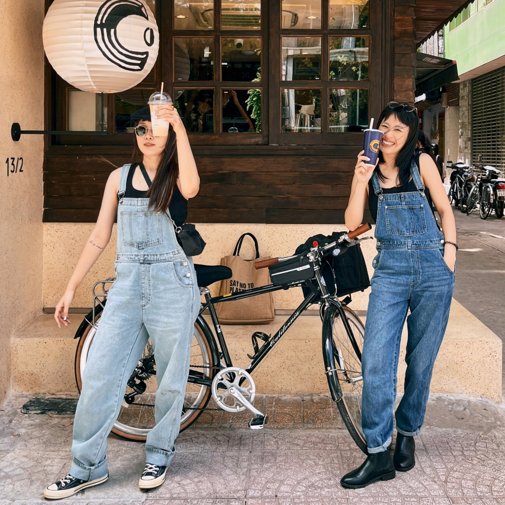 TheBlueTshirt - Quần Yếm Jeans Nữ Màu Xanh Đậm - The Original Denim Overalls