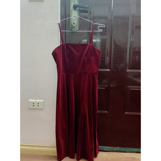 Váy nhung đỏ