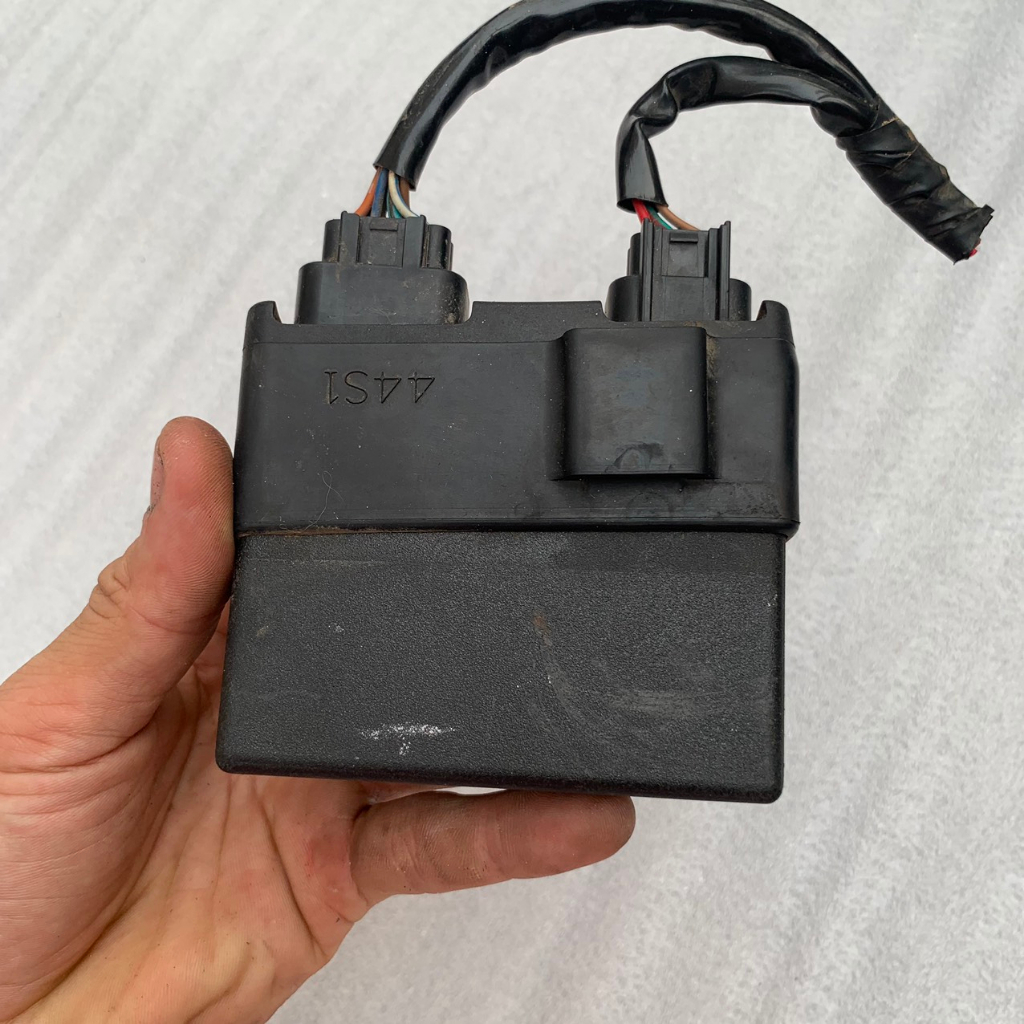 IC LUVIAS 125 xăng cơ yamaha ( hàng zin tháo xe ) chính hãng