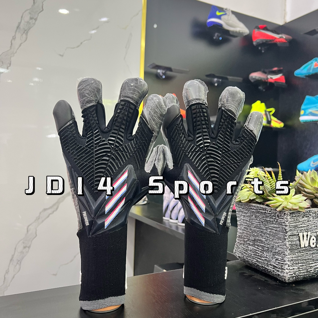 Găng bao tay thủ môn Predator Pro Hybrid URG 2.0 bản CAO CẤP NHẤT