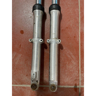 thụt trước xe win tàu (hàng cũ tháo xe )