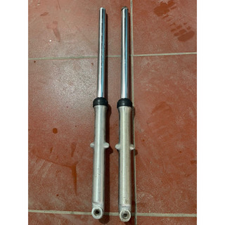 thụt trước xe win tàu (hàng cũ tháo xe )