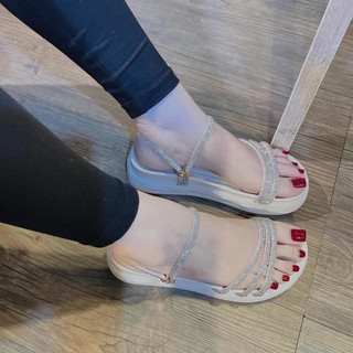 Dép sandal nữ 5D đính đá thời trang, dép quai hậu dây mảnh