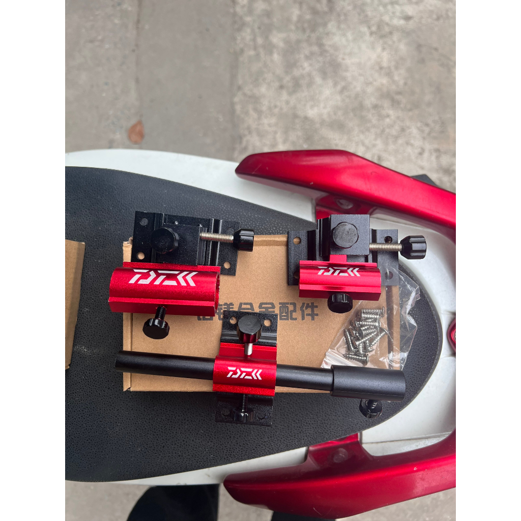 Bộ bát gắn thùng Câu Đài 3 chi tiết Gwoxyy Tiện Lợi