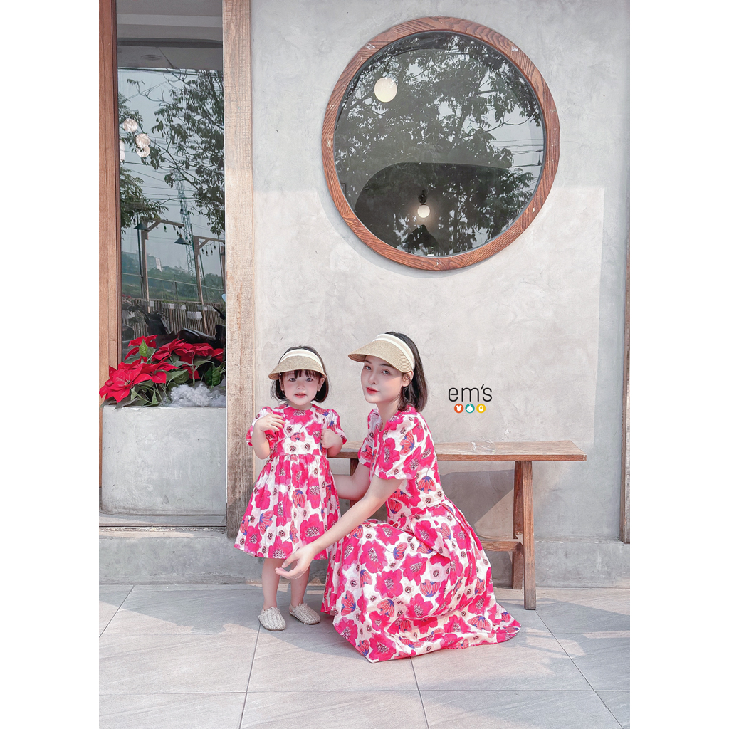 Sét váy mẹ và bé gái hoa hồng em's