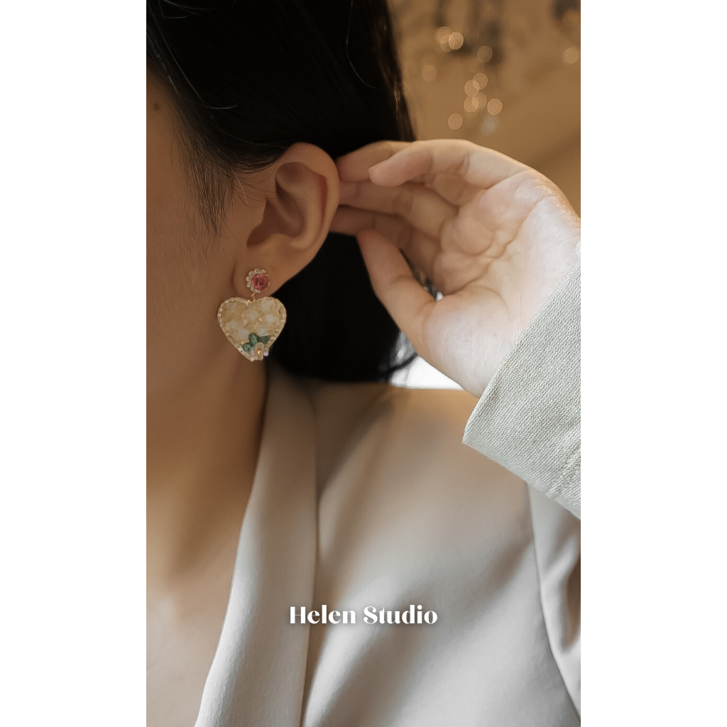 Khuyên tai _ Helen Studio _ Glitter Spring Earrings