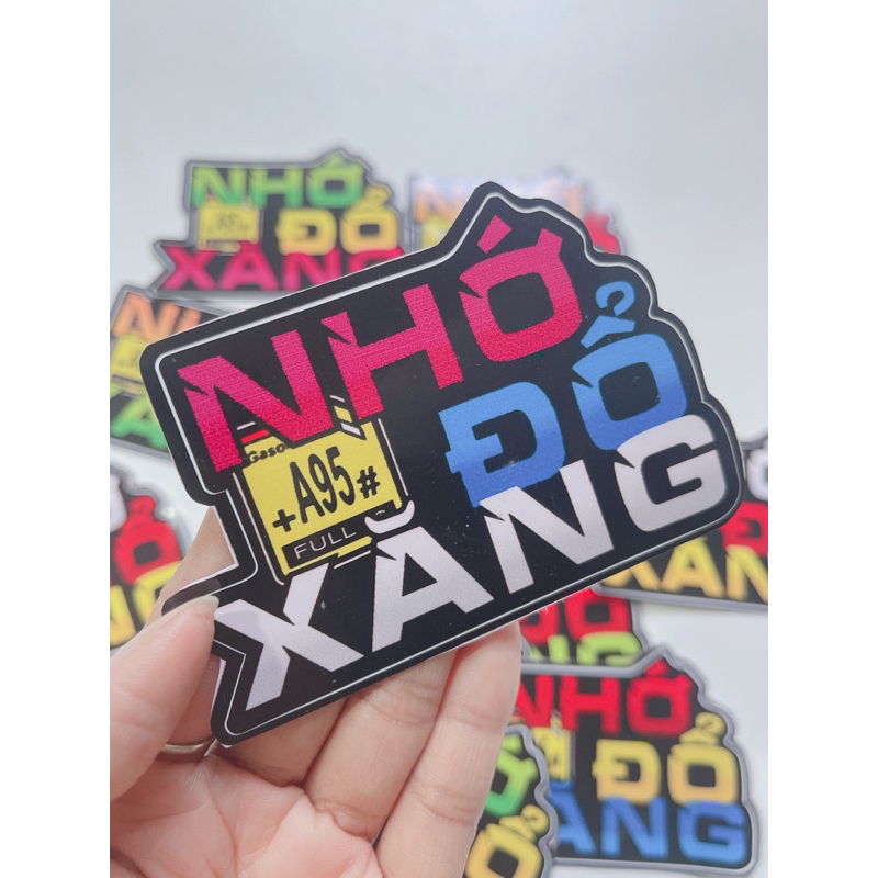 Tem dán chữ Nhớ đổ xăng +A95 giao màu ngẫu nhiên, có sẵn keo phía sau