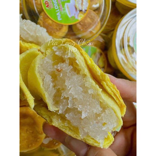 Bánh pía long châu