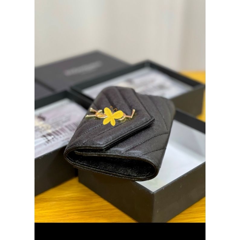 Ví gift nắp gập xinh xắn