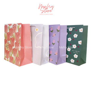 Combo 20 túi giấy ivory có dây, quai xách đựng quà tặng cỡ to và đại (mẫu ngẫu nhiên)