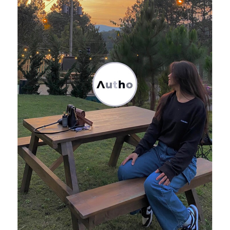 Áo Sweatshirt Calvin Klein Logo Thêu Chữ Basic