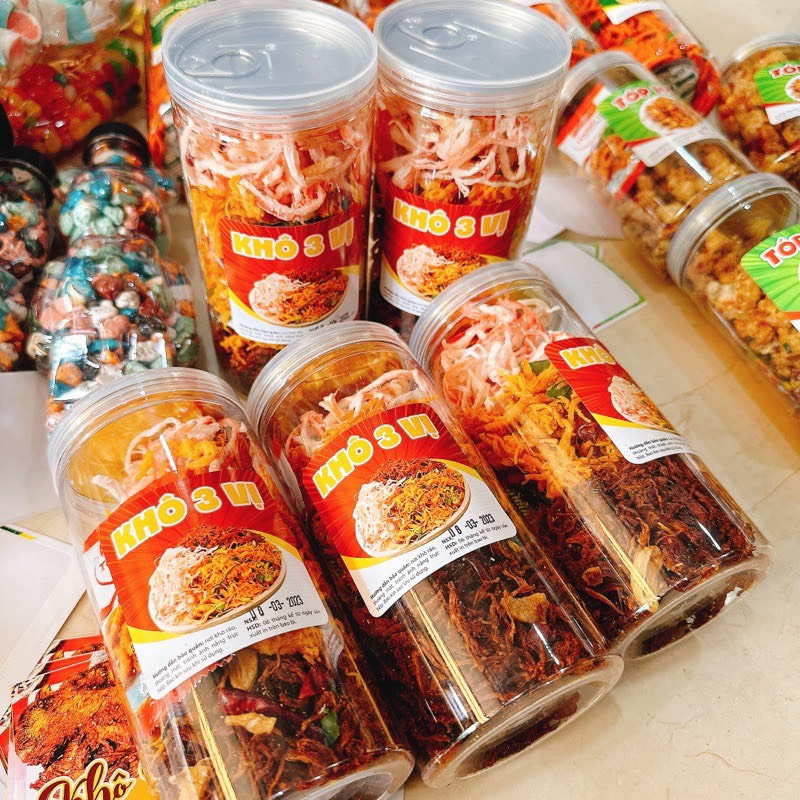 Hộp Mix Khô Gà Khô Heo Mực Xé Sợi Thơm Ngon