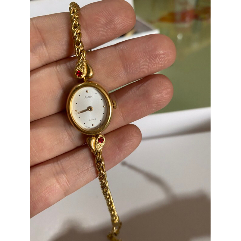 Đồng hồ nữ si nhật