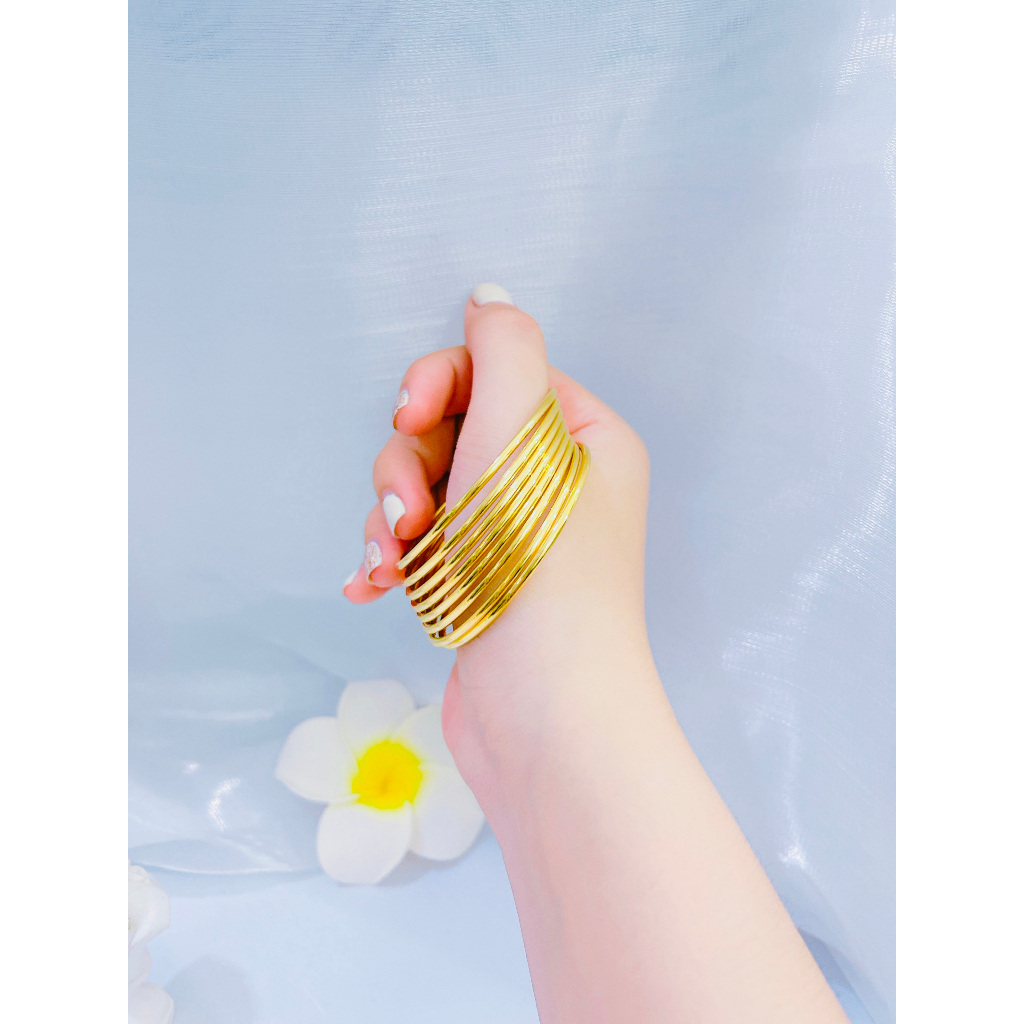 Vòng tay titan trơn 2 li siêu xinh