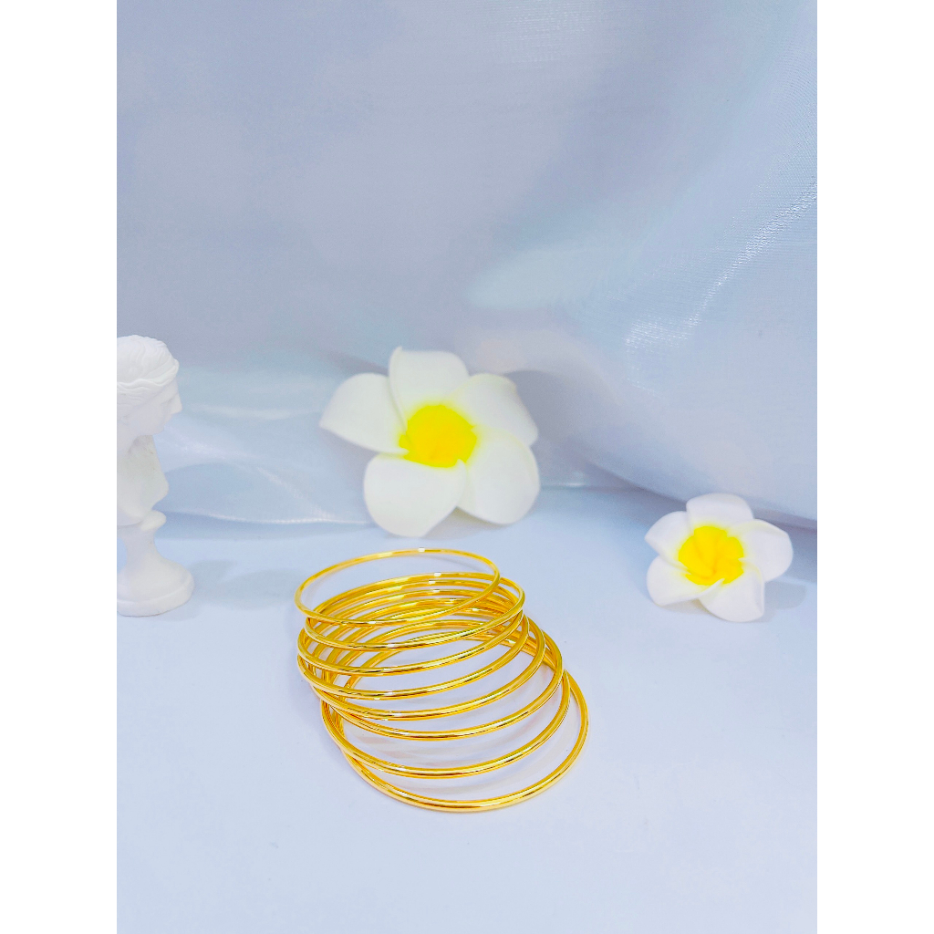 Vòng tay titan trơn 2 li siêu xinh