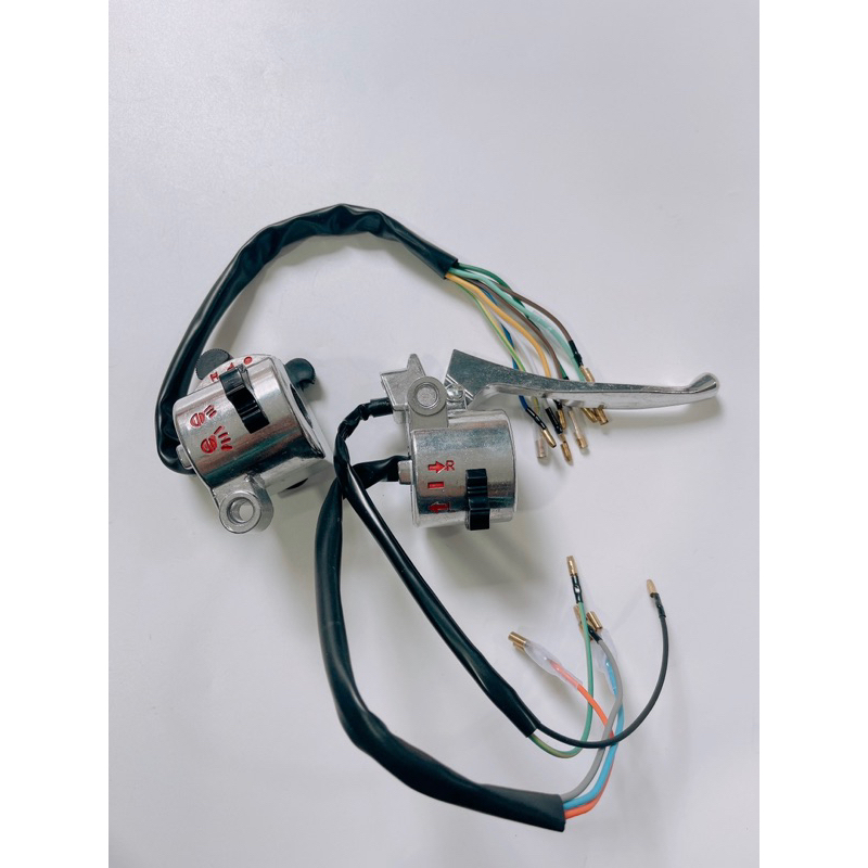 Cùm công tắc xe Cub 81, cùm công tắc 2 bên xe cup81 hàng công ty