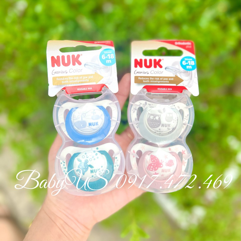 Bộ 2 ti giả NUK Genius Silicone sắc màu (hộp chung dùng được trong lò vi sóng)