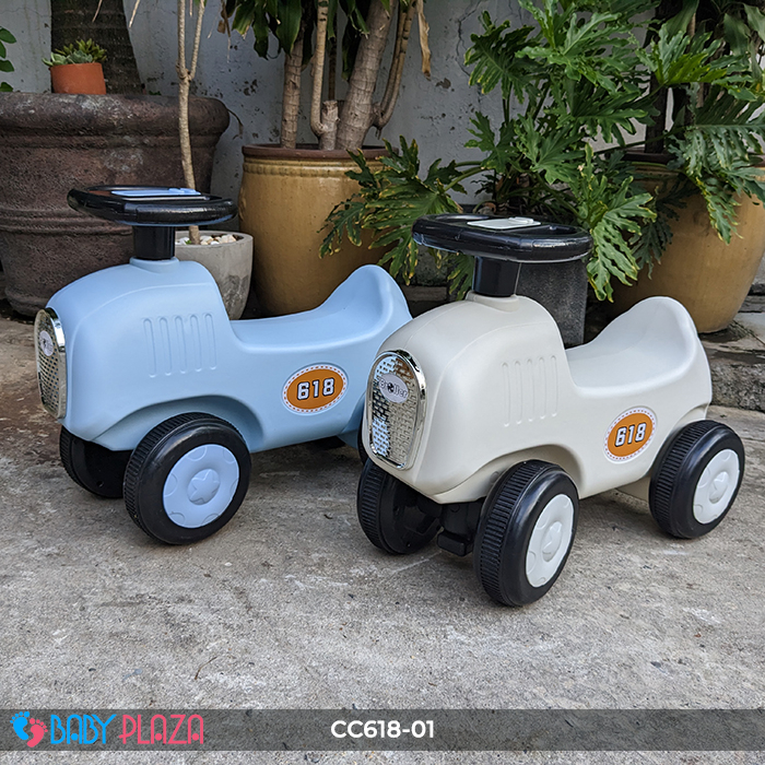 Chòi chân 4 bánh cho bé có đèn nhạc BABY PLAZA CC618-01