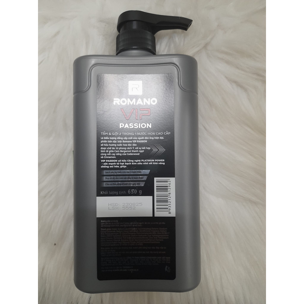 Tắm và gội 2in1 Romano Vip Vision-Pasison hương Nước Hoa cao cấp 650g/chai