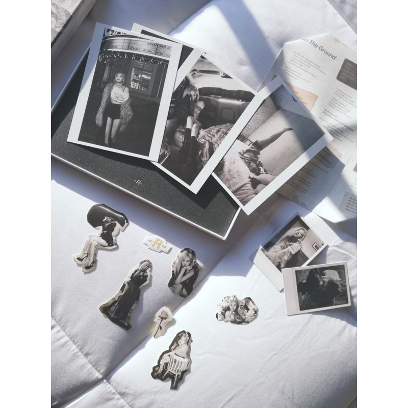 ALBUM ROSÉ - R - NGUYÊN SEAL
