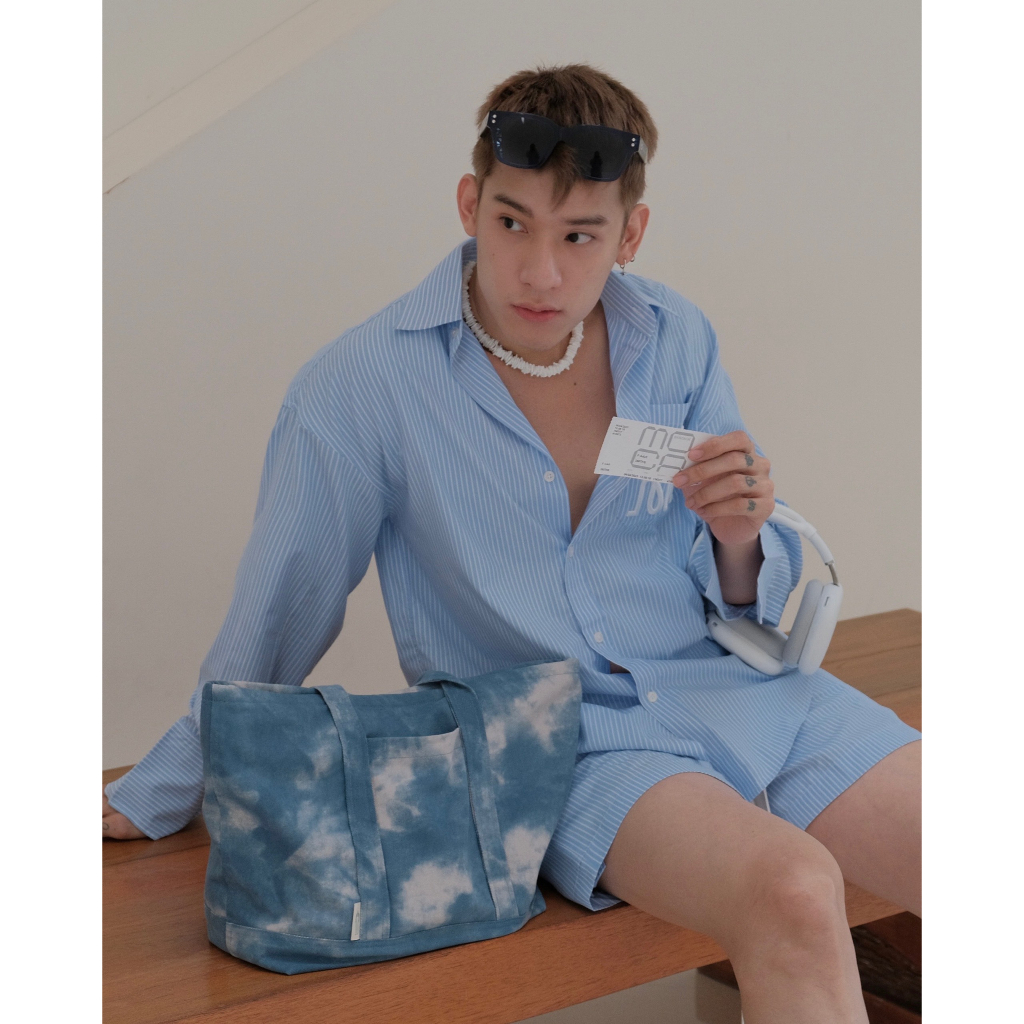 EVERYDAY BAG - Túi tote, form rộng, có một túi nhỏ phía trước