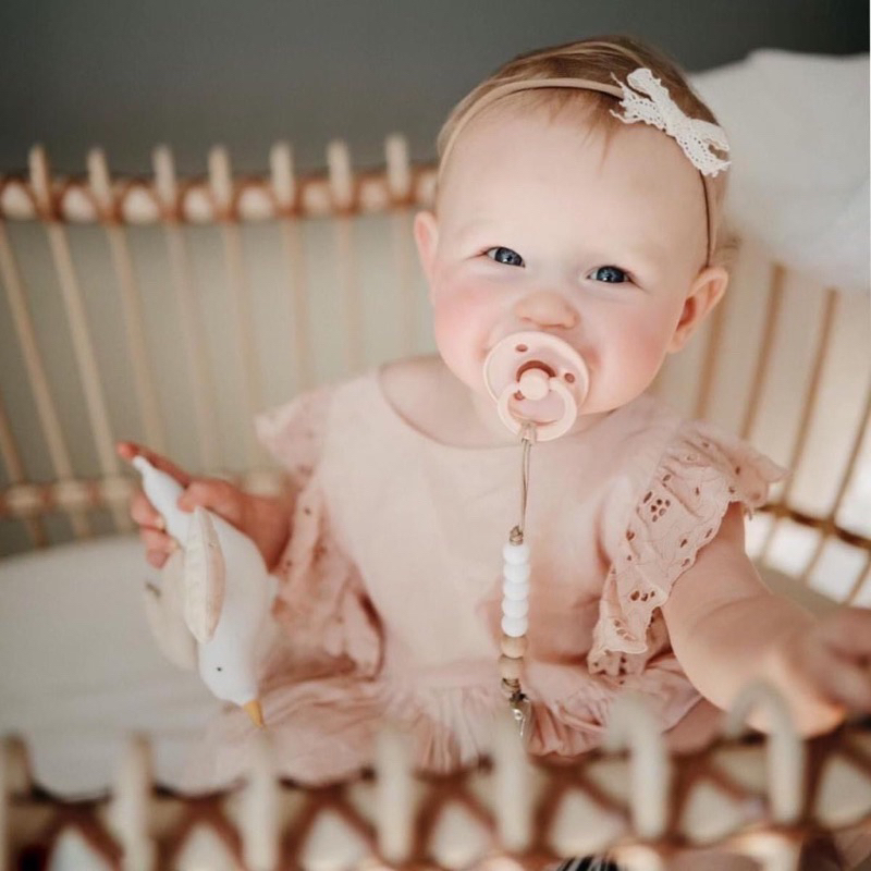 Ti Giả BIBS Color Đan Mạch Chính Hãng