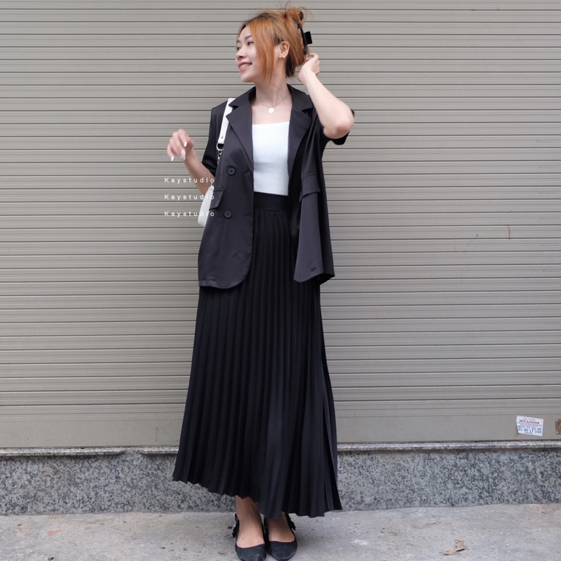 CHÂN VÁY XẾP LY ĐEN DÀI