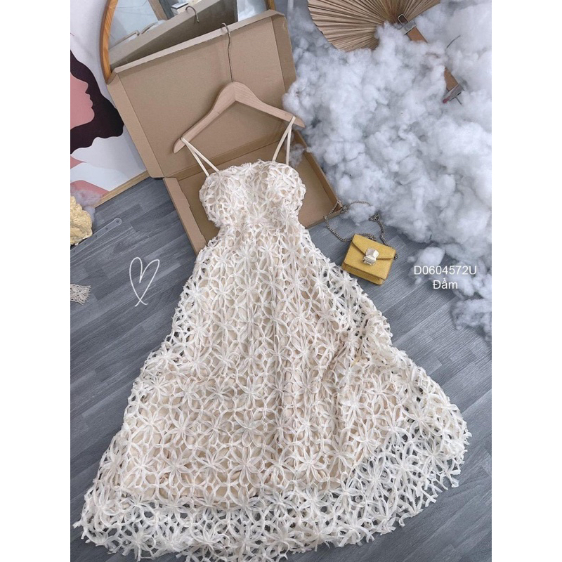 Đầm maxi ren hoa nổi 2 dây sang trọng VIENS STORE