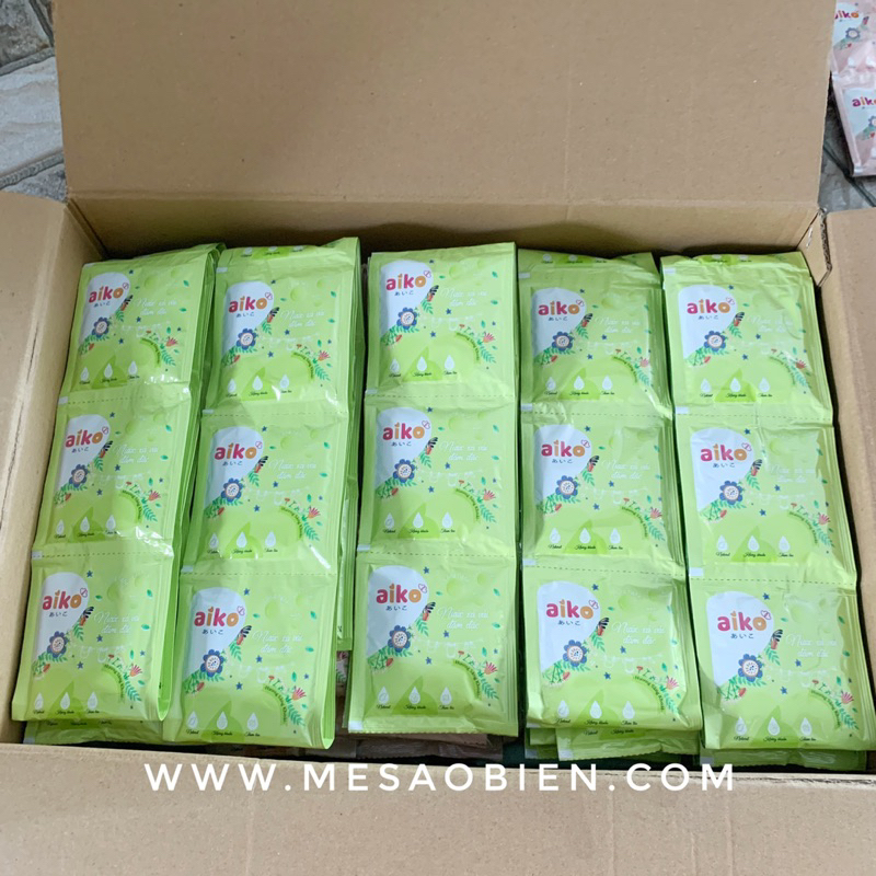 Dây 12 gói nước xả vải cho bé AIKO