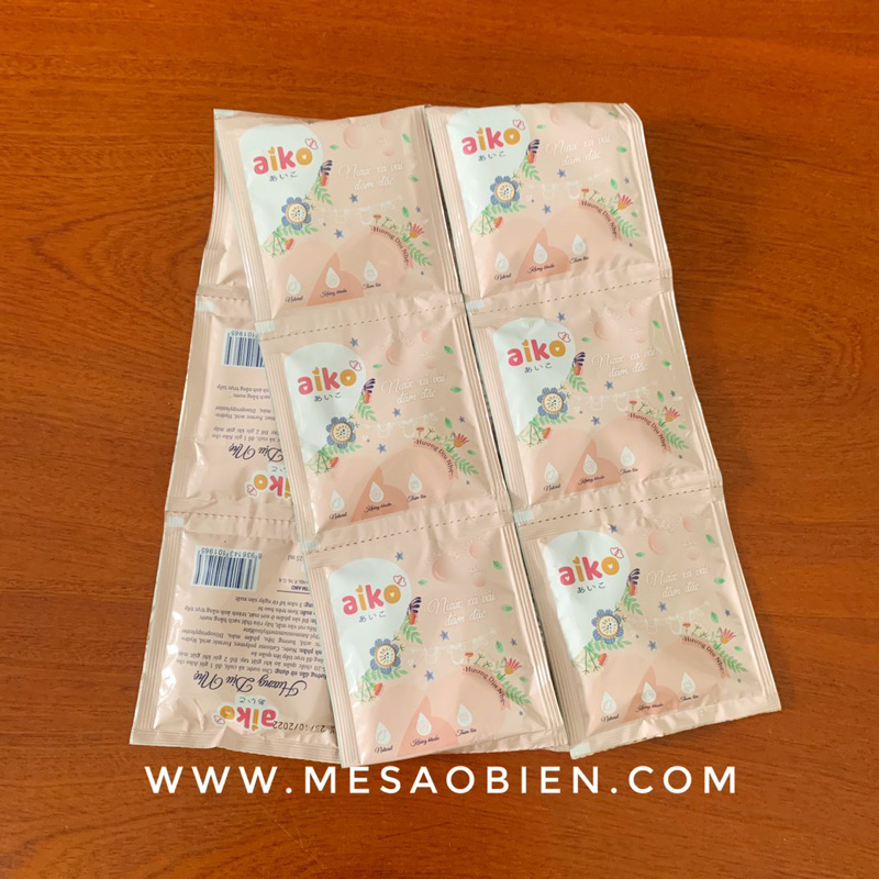 Dây 12 gói nước xả vải cho bé AIKO