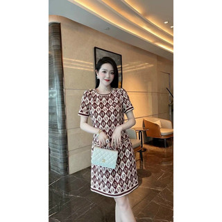 ĐẦM SUÔNG LỤA FD VAI NÚT