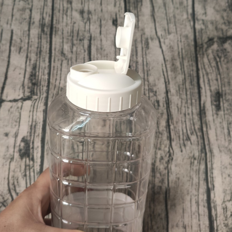 Bình Đựng Nước Bằng Nhựa Pet Lock&Lock HAP812 1.5L -Hàng Chính Hãng