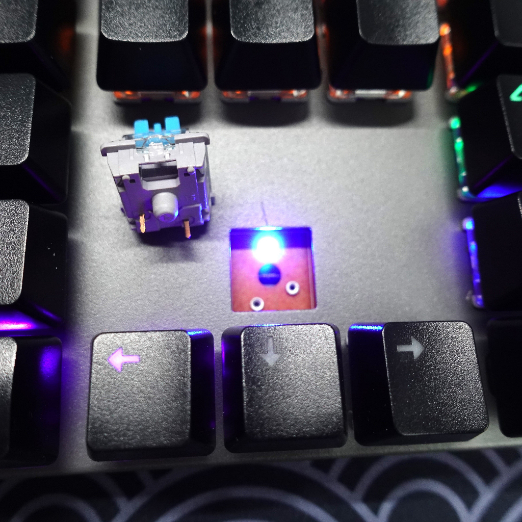 Bàn phím cơ BB SR1 Chuyên Game - Led RGB hơn 7 Chế Độ - Blue Switch Âm Thanh Đã Tai Dành Cho Game Thủ | BigBuy360 - bigbuy360.vn