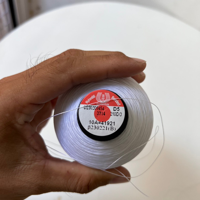 Chỉ nilong 210d/3 cuộn siêu lớn 275gr/ cuộn dùng trong may balo, túi xách, ví da