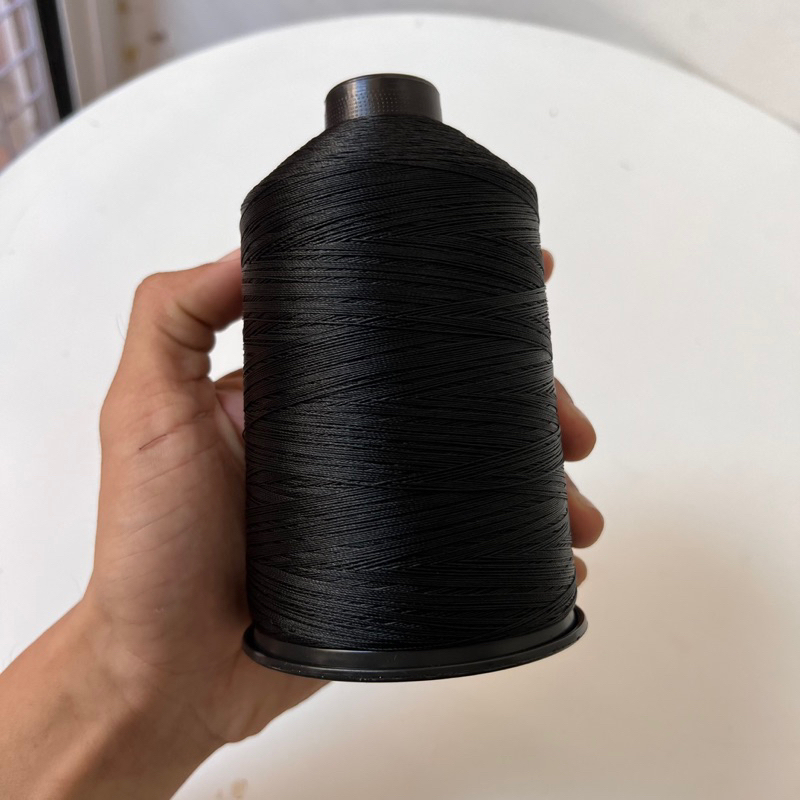 Chỉ nilong 210d/3 cuộn siêu lớn 275gr/ cuộn dùng trong may balo, túi xách, ví da