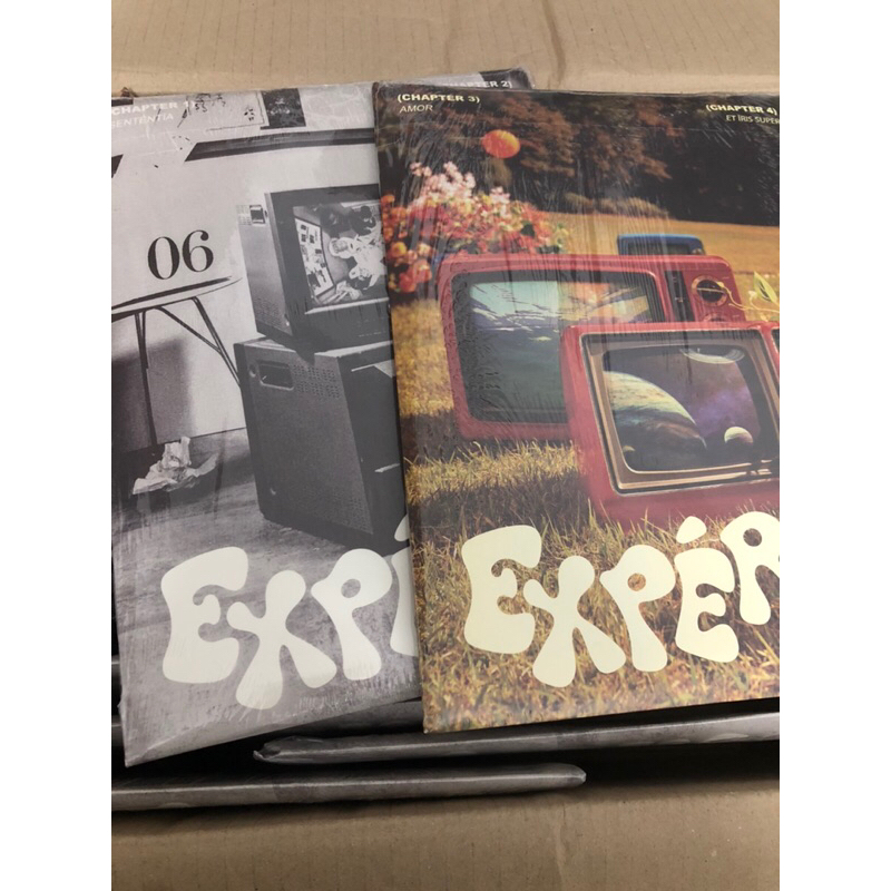 Bộ sưu tập album EXPERGO nhóm NMIXX