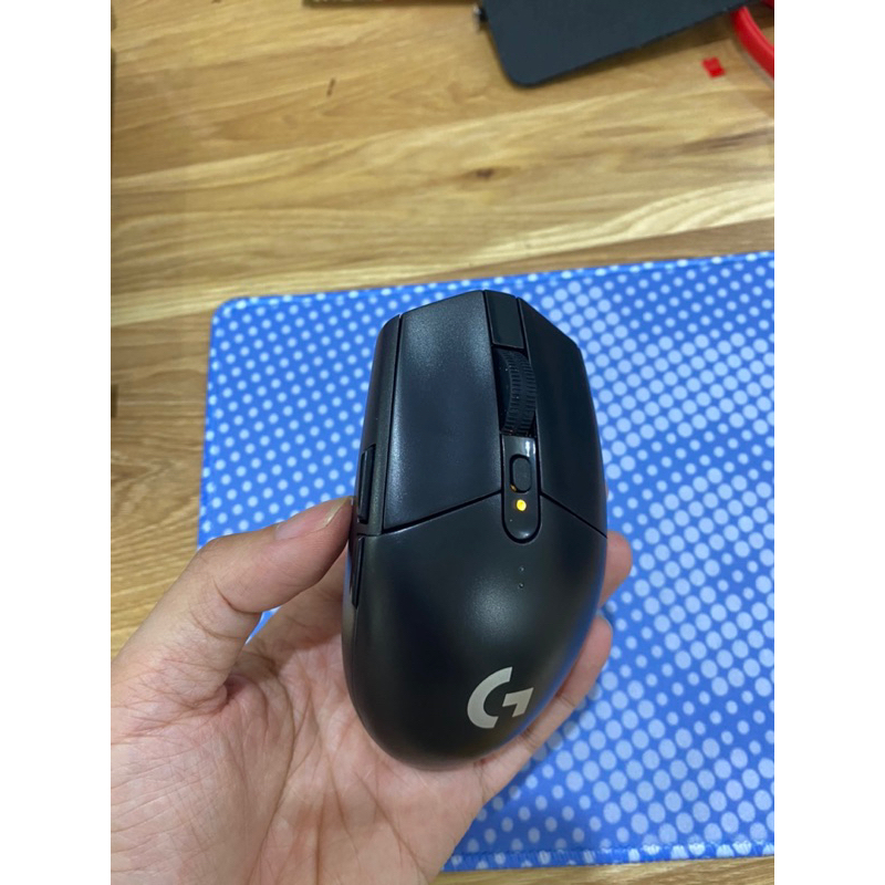 Chuột  không dây logitech G304 + tặng kèm pad xịn sò