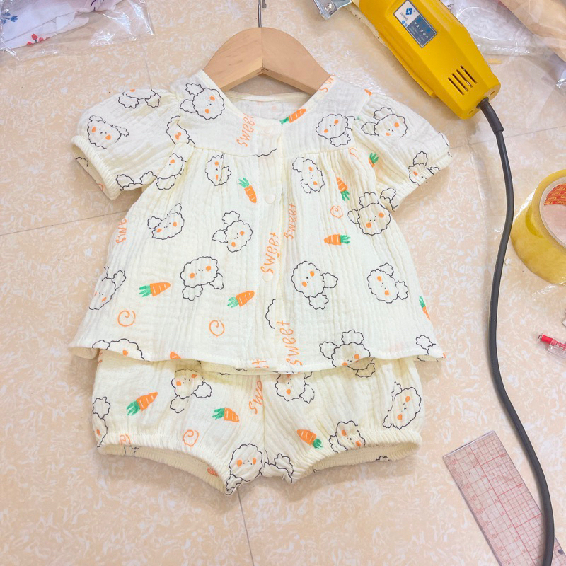 Bộ xô muslin cộc tay dáng babydoll cho bé gái