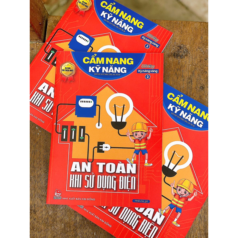 01 cuốn Cẩm nang số 3