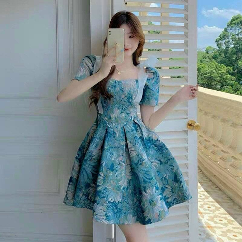 Đầm xoè công chúa,đầm babydoll  tay bồng cổ vuông thiêt kế in hoạ tiêt hoa phong cach tiêu thư dự tiệc dạo phô thời tran