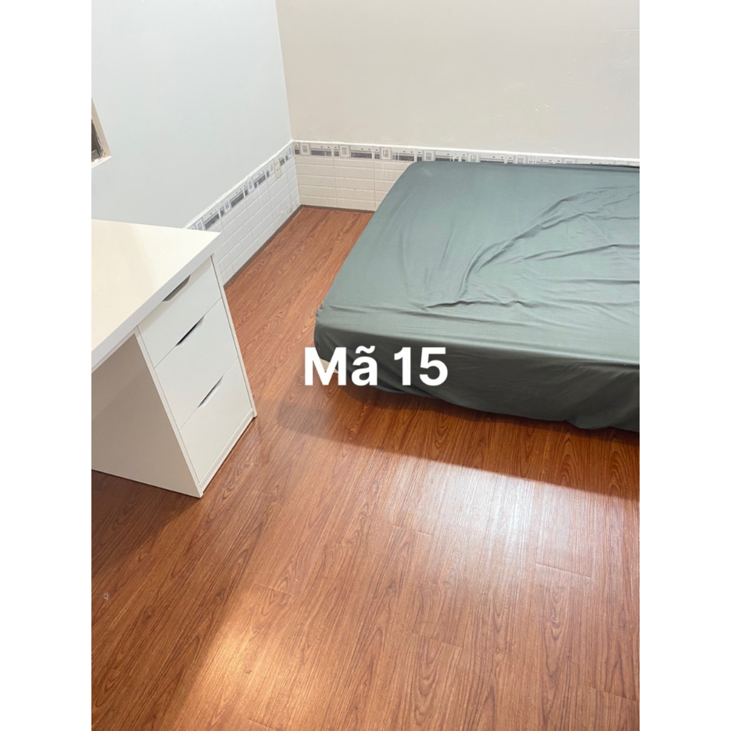 Combo 7 Tấm  sàn nhựa giả gỗ có keo sẵn