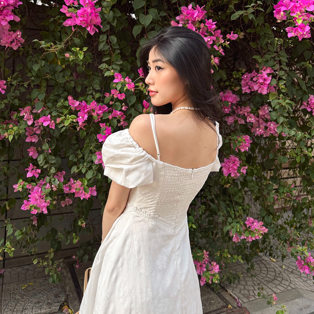 Đầm dài trắng in hoa - Juliet