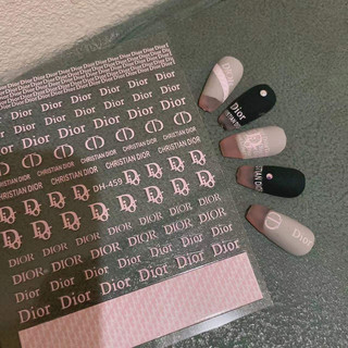 mẫu stick thương hiệu trang trí nail
