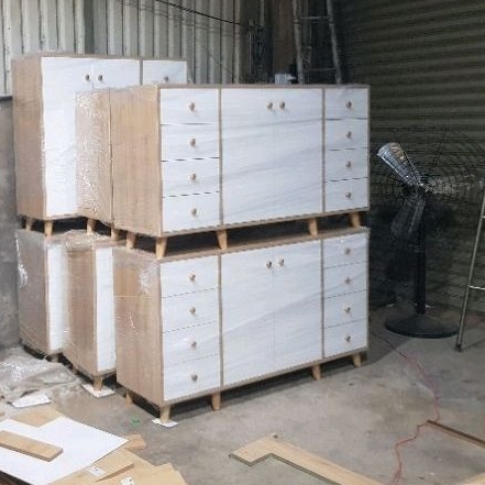 Tủ gỗ đa năng QHOME, KT 140x38x80 cm