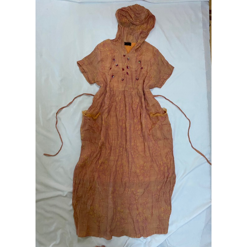 Đầm Si đã qua sử dụng dành cho nữ. Đầm Si nhiều kiểu đa dạng