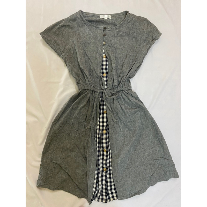 Đầm Si đã qua sử dụng dành cho nữ. Đầm Si nhiều kiểu đa dạng